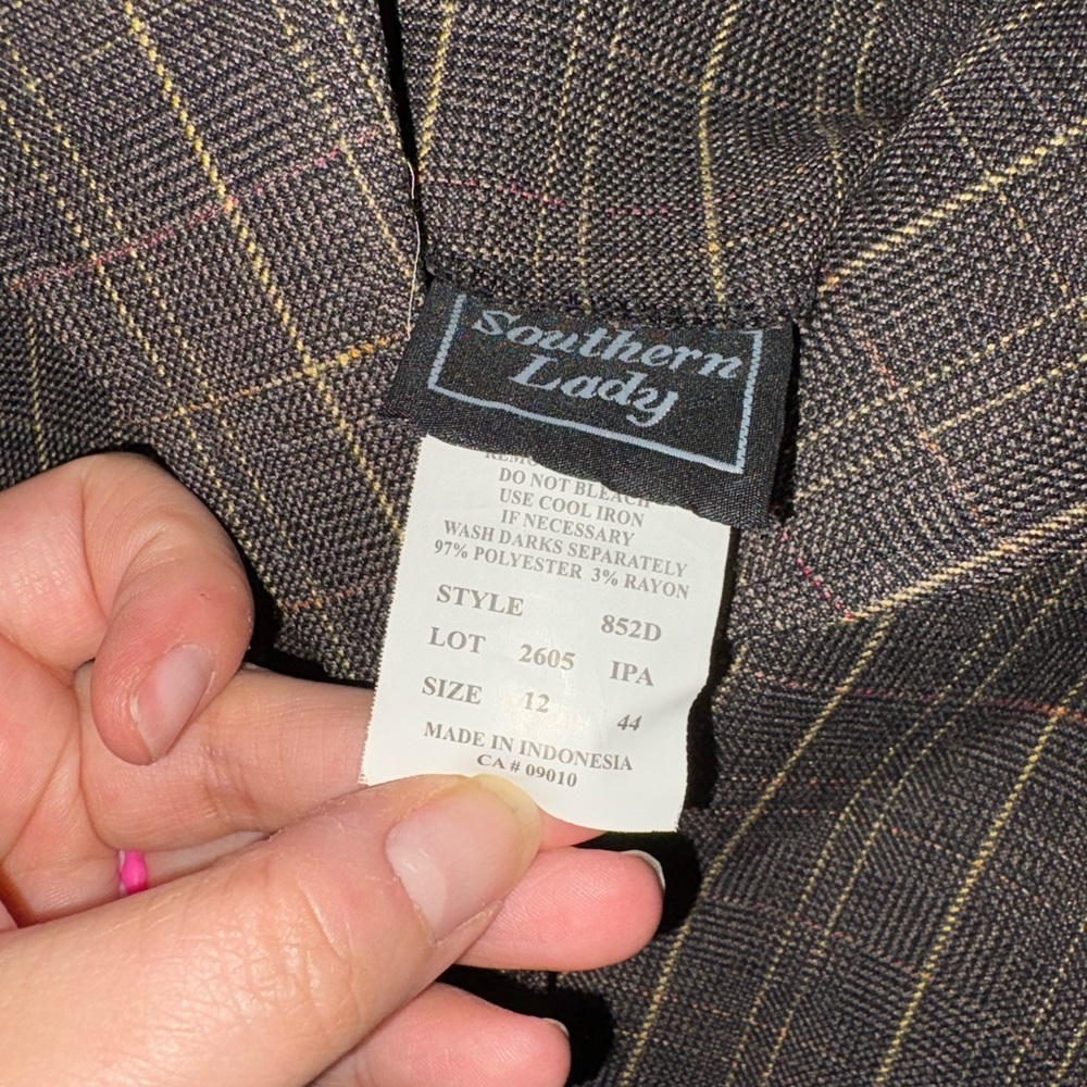 Vintage Southern Lady Blazer| Size 12 - Picture 2 of 3